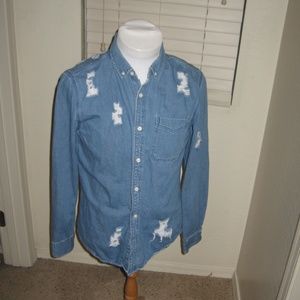 Forever 21 Distressed Denim Shirt Large